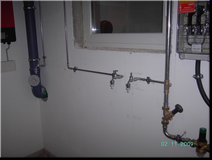 PICT9008.JPG